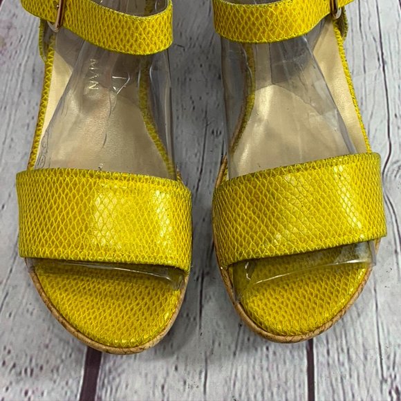 Stuart Weitzman Yellow Snake Embossed Strappy Cork - Picture 2 of 10